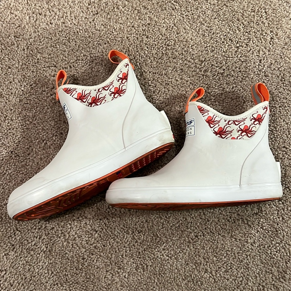 Xtratuf Salmon Sisters Octopus Ankle Deck Boots